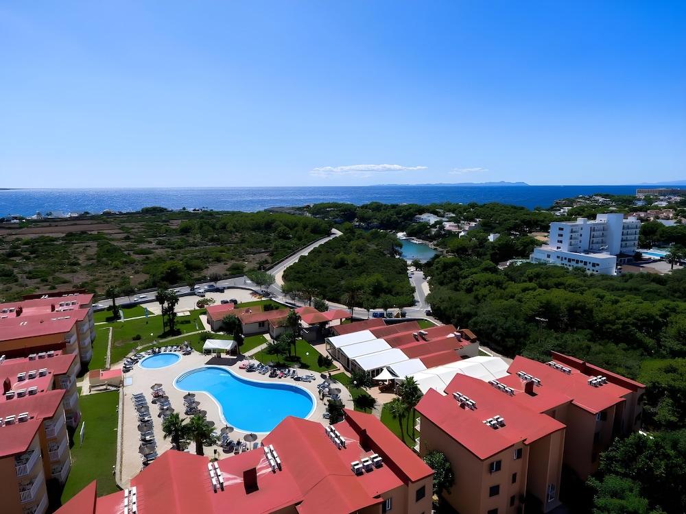 Pierre & Vacances Menorca Cala Blanes カラ・エン・ブラネス エクステリア 写真