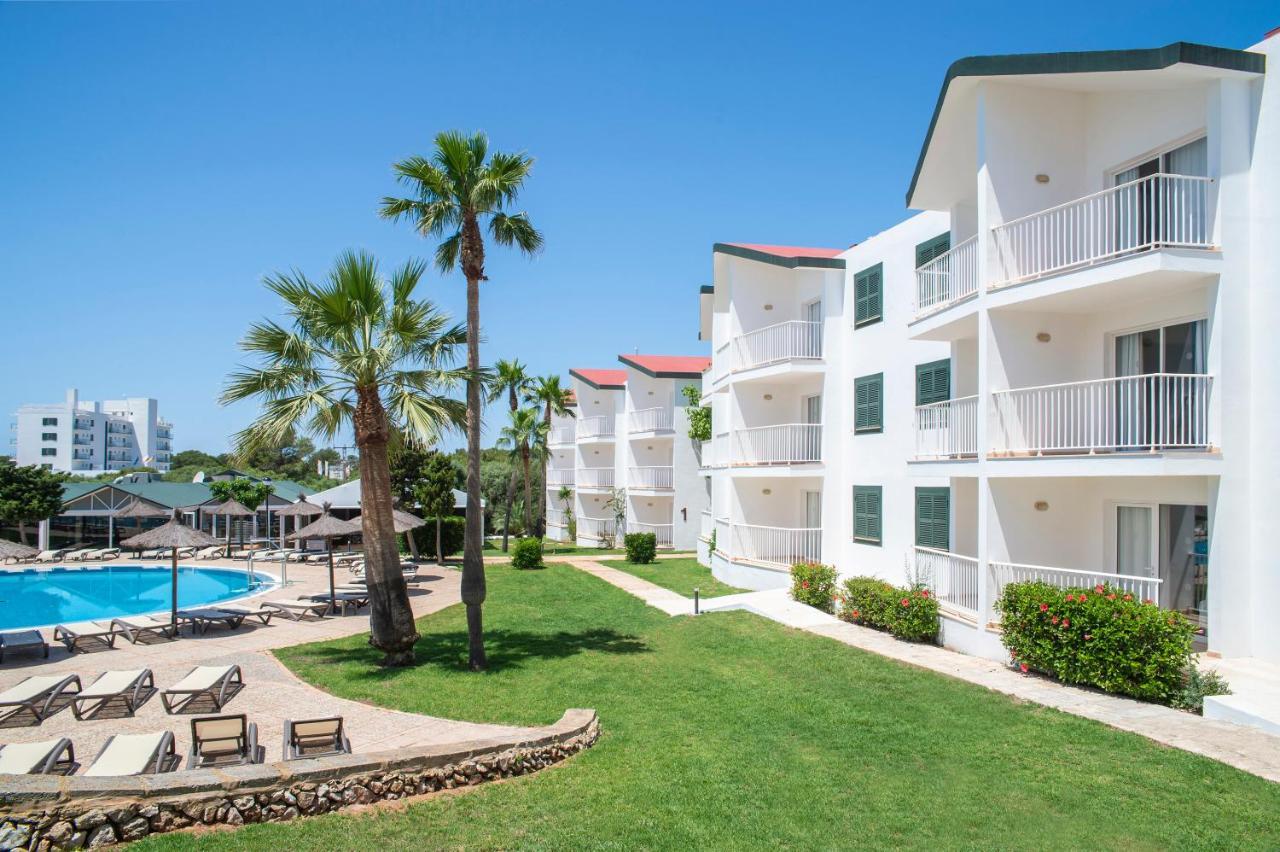 Pierre & Vacances Menorca Cala Blanes カラ・エン・ブラネス エクステリア 写真