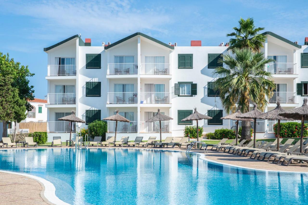 Pierre & Vacances Menorca Cala Blanes カラ・エン・ブラネス エクステリア 写真